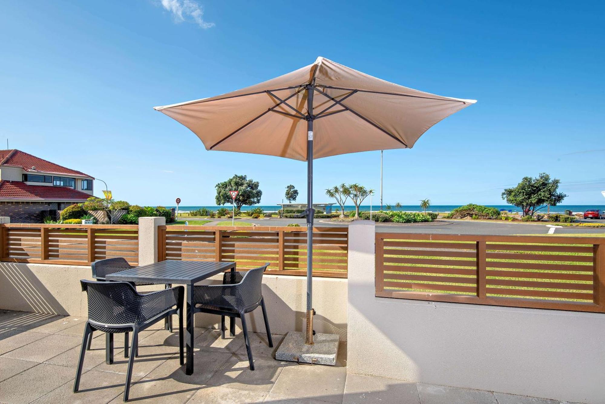 Beachpoint Apartments Ohope Eksteriør billede